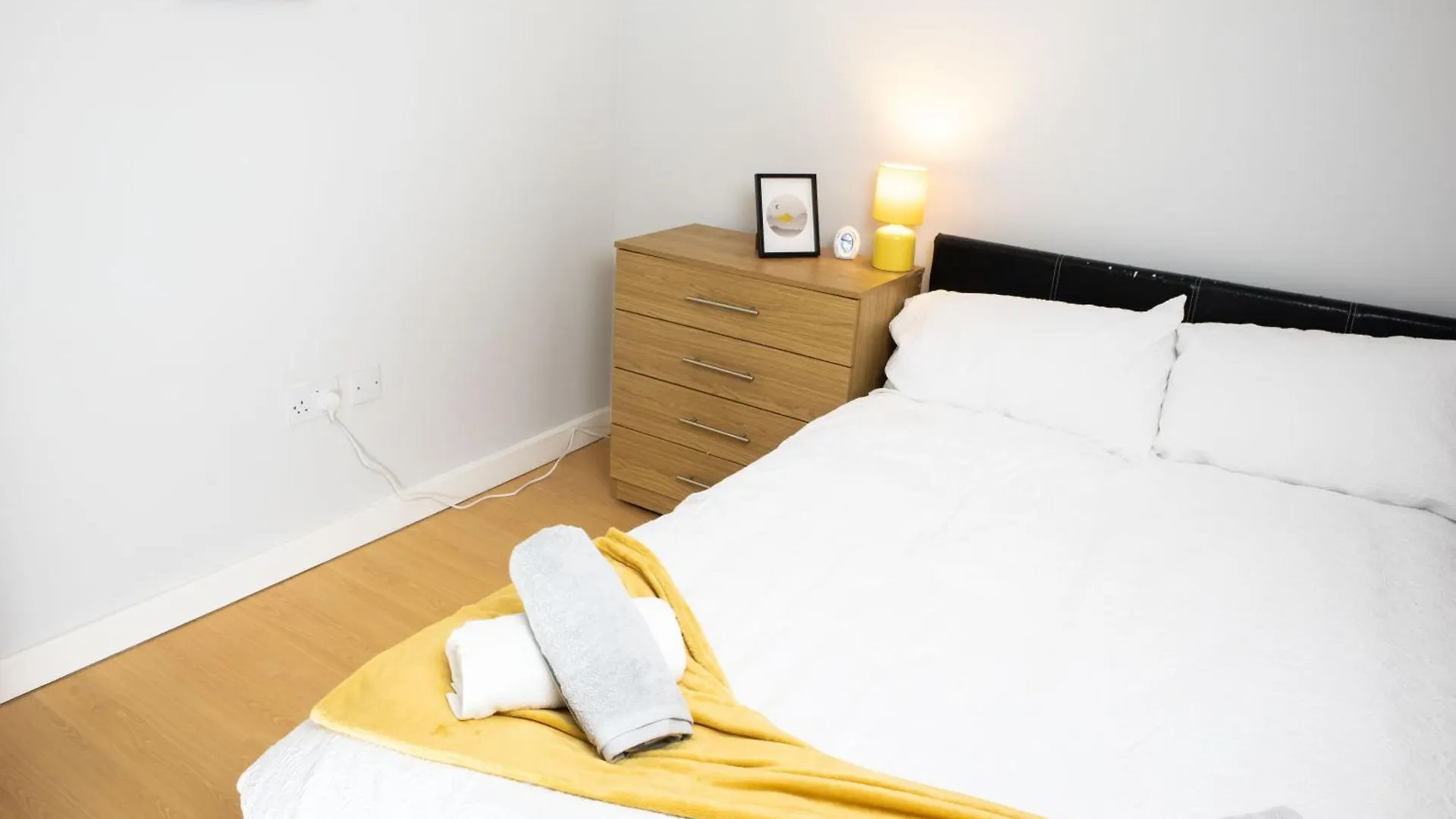 Central 2 Bed Apartment - Leeds City Centre - For Relocators, Professionals Reino Unido