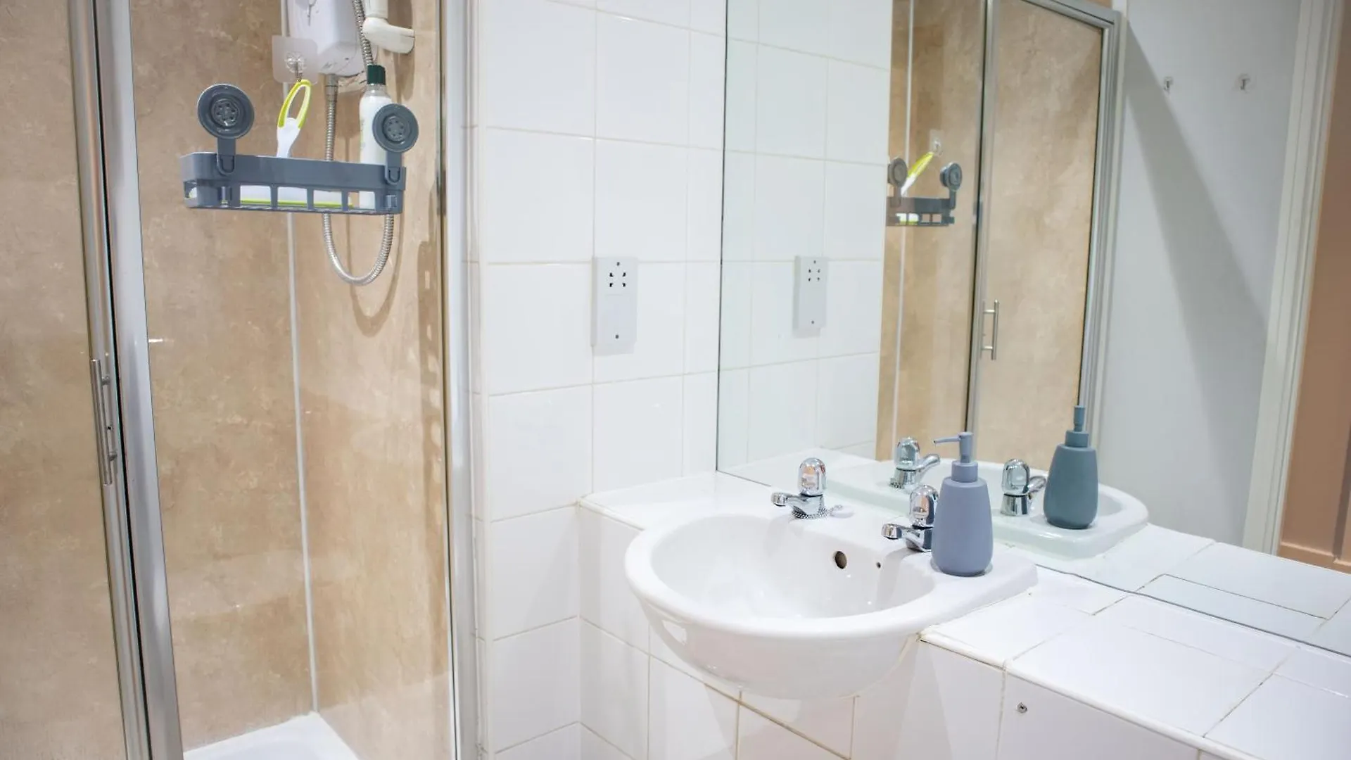 Central 2 Bed Apartment - Leeds City Centre - For Relocators, Professionals Leeds (West Yorkshire)